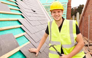 find trusted Moulzie roofers in Angus