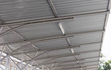 installing Moulzie metal roofing